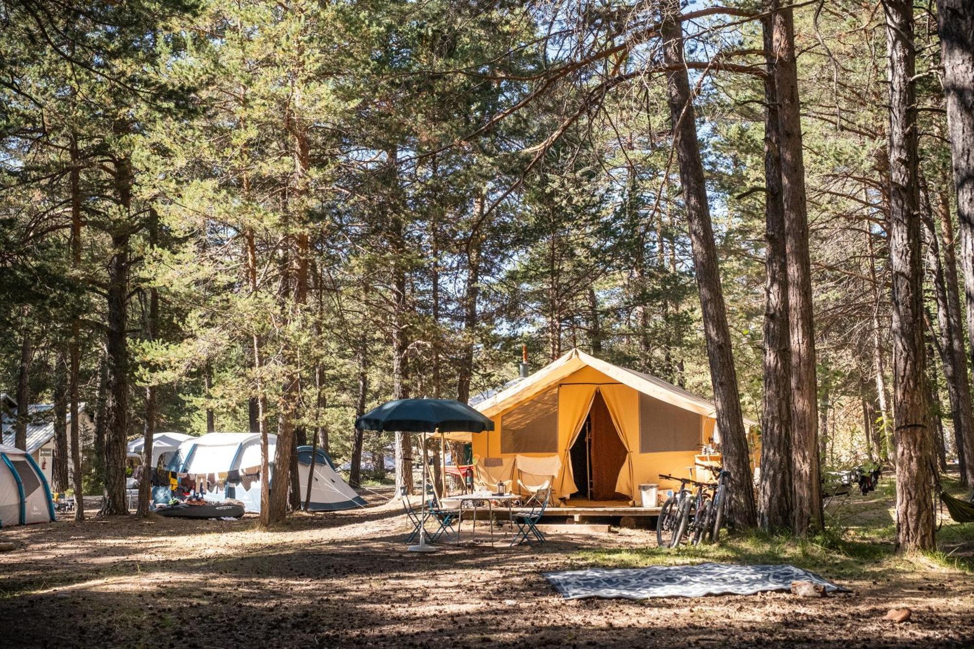 Huttopia La Claree Val-des-Pres Luaran gambar