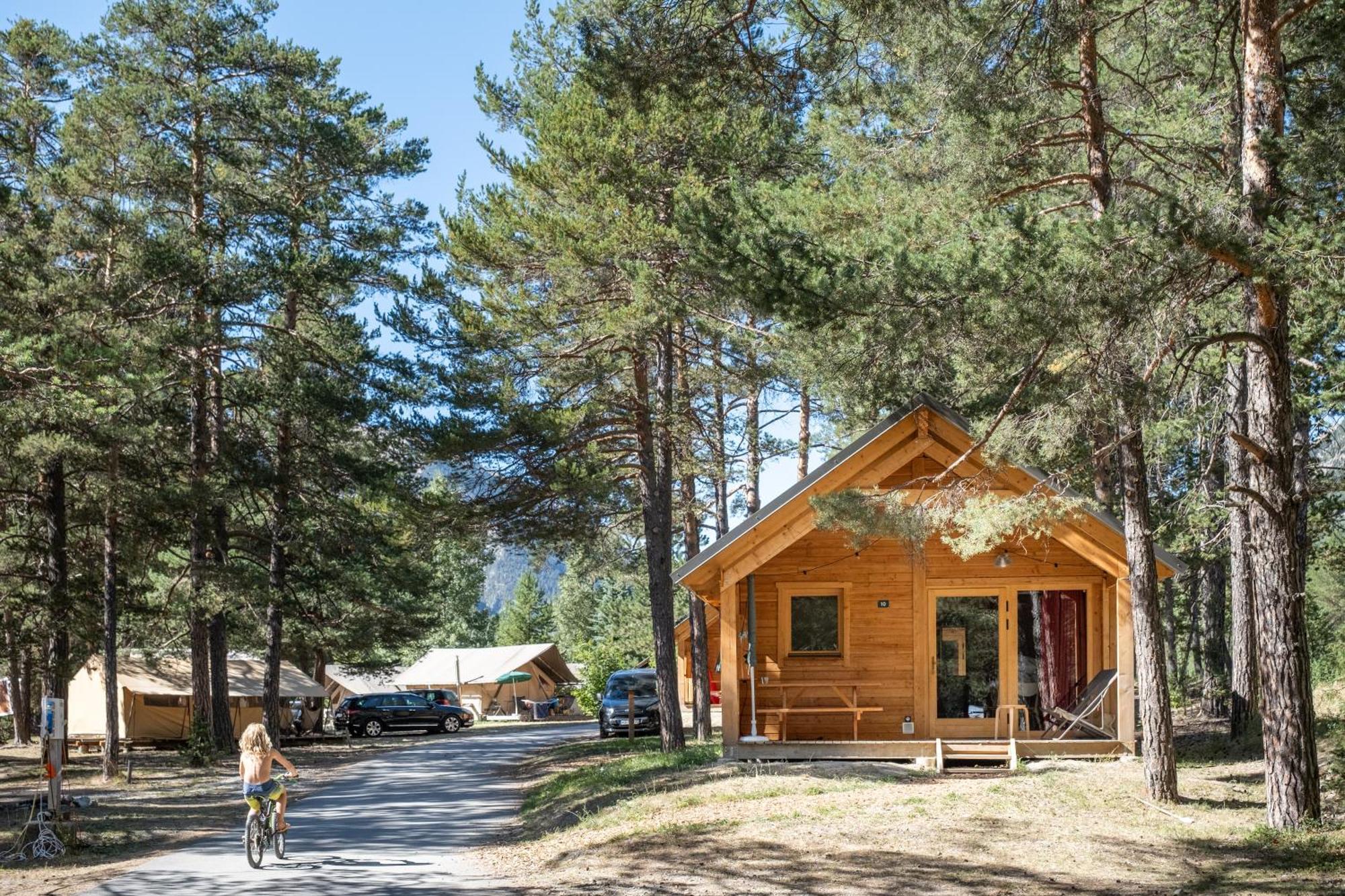 Huttopia La Claree Val-des-Pres Luaran gambar